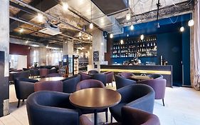 โรงแรมคาทาโลเนีย เบอร์ลิน มิทเทอ